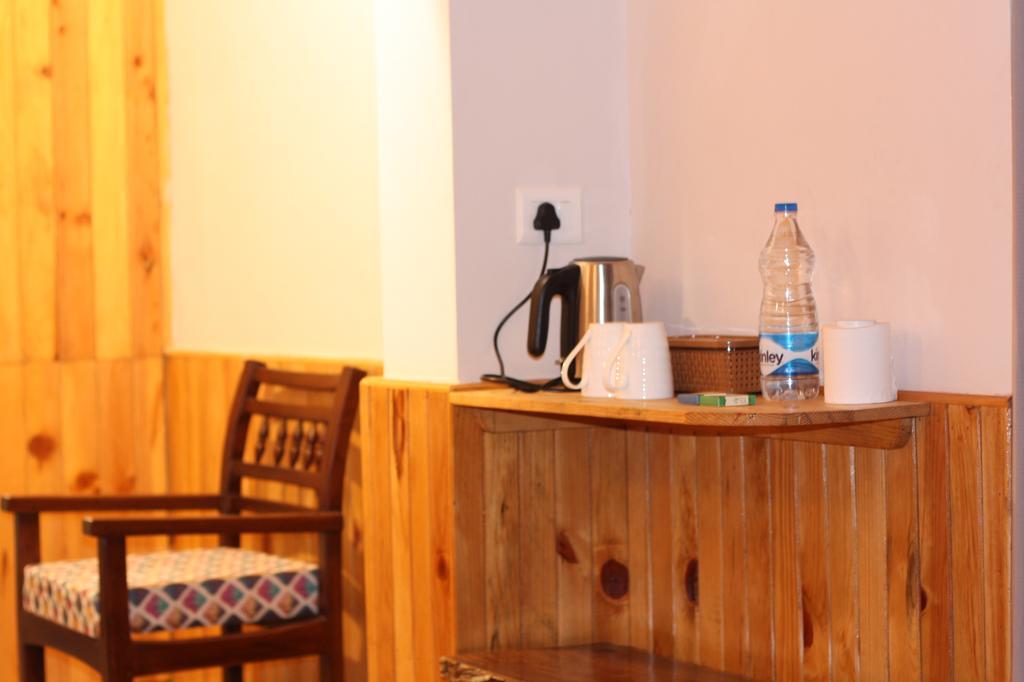 Kasar Rainbow Yoga Retreat Villa Almora Exterior photo