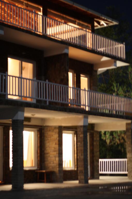 Kasar Rainbow Yoga Retreat Villa Almora Exterior photo