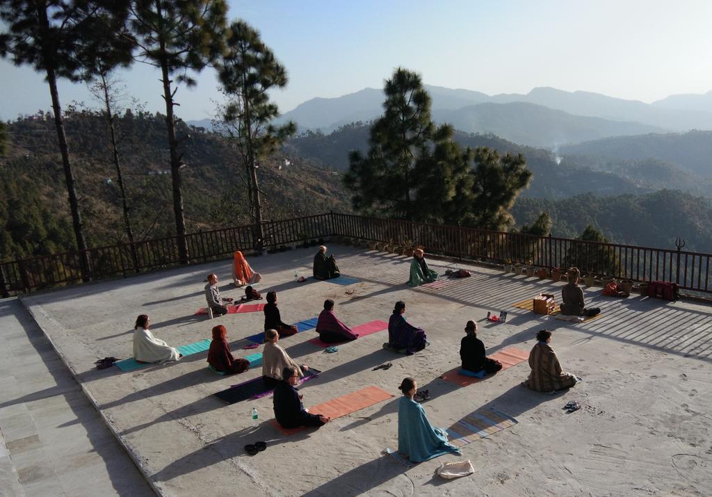 Kasar Rainbow Yoga Retreat Villa Almora Exterior photo